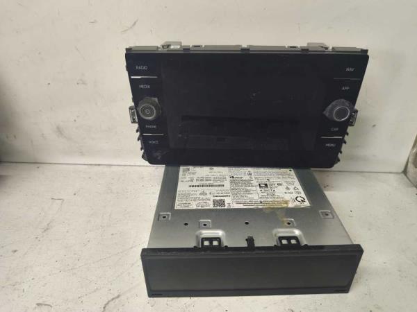 RADIO GPS VAG - Vue 1